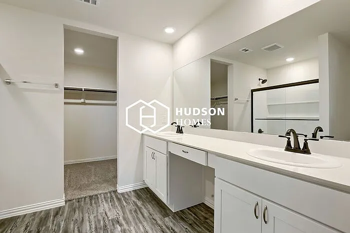 104 Goel St — Photo 10