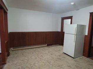 201 Waldo St, Rumford, ME 04276