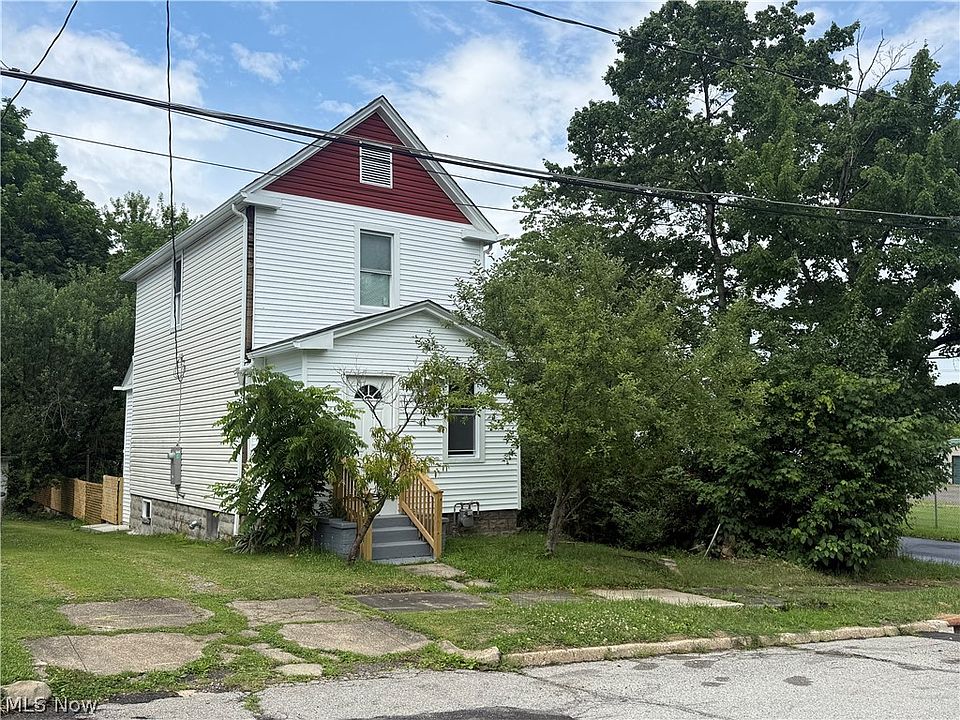 1st image of 1504 Manhattan Ave