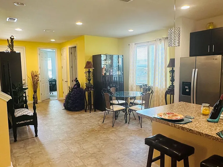 12573 Green Meadow Dr — Photo 15