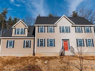 2 Silver Fox Rd, Norfolk, MA 02056