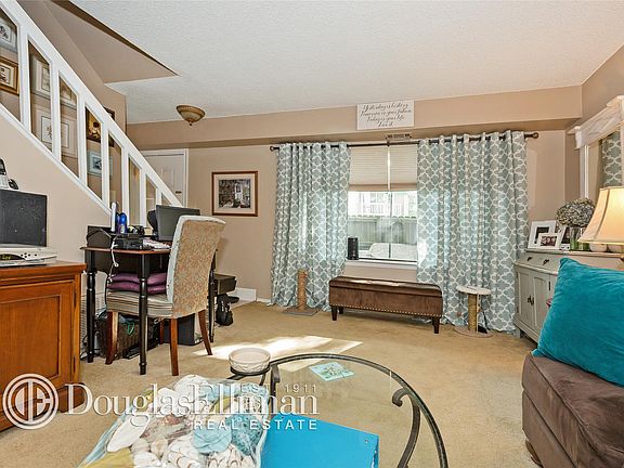 3rd image of 234 Springmeadow Dr Unit F