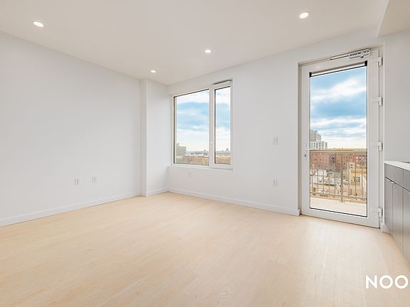 4th image of 1499 Bedford Ave #10Z