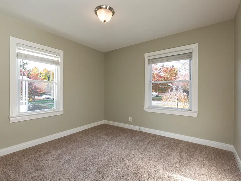 4022 Gloucester Rd — Photo 12