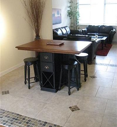 3rd image of 2367 NE Park Dr