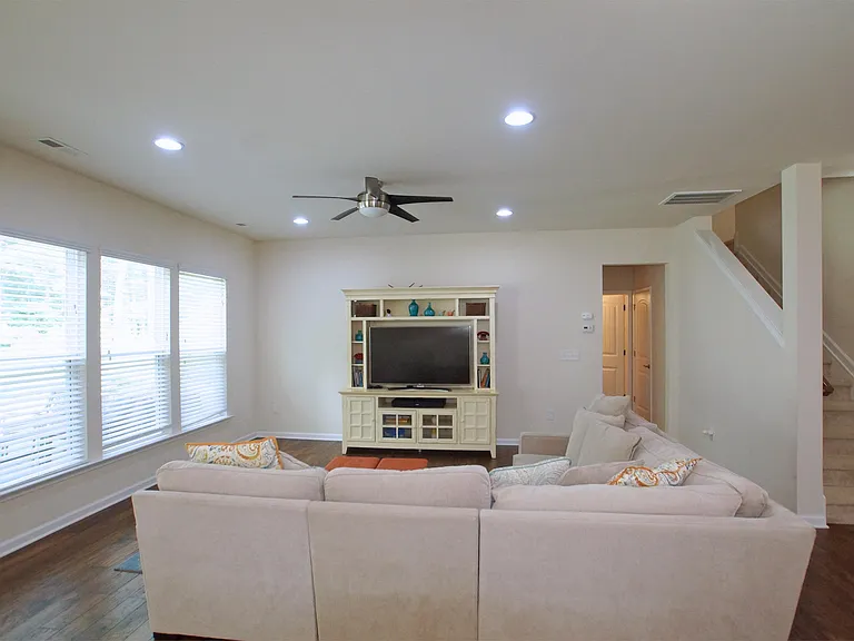 3637 Manifest Pl — Photo 4