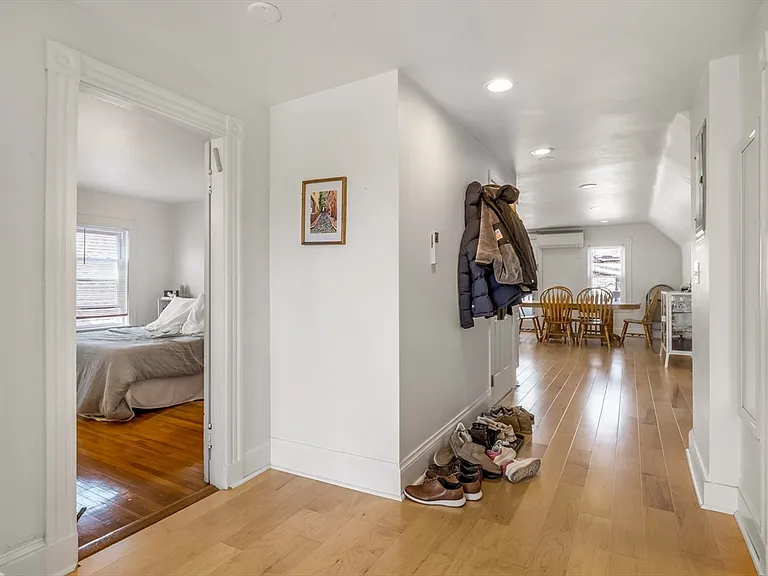 151 Magazine St #3 — Photo 6