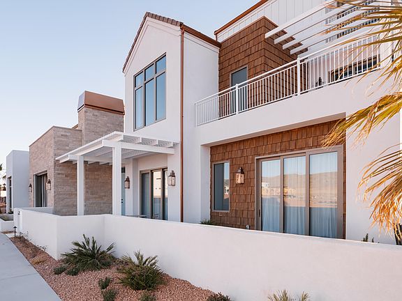 2nd image of 936 W Sapphire Sky St