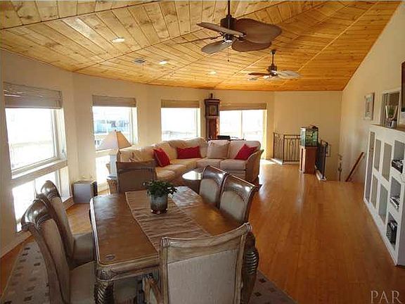 4th image of 217 Ariola Dr