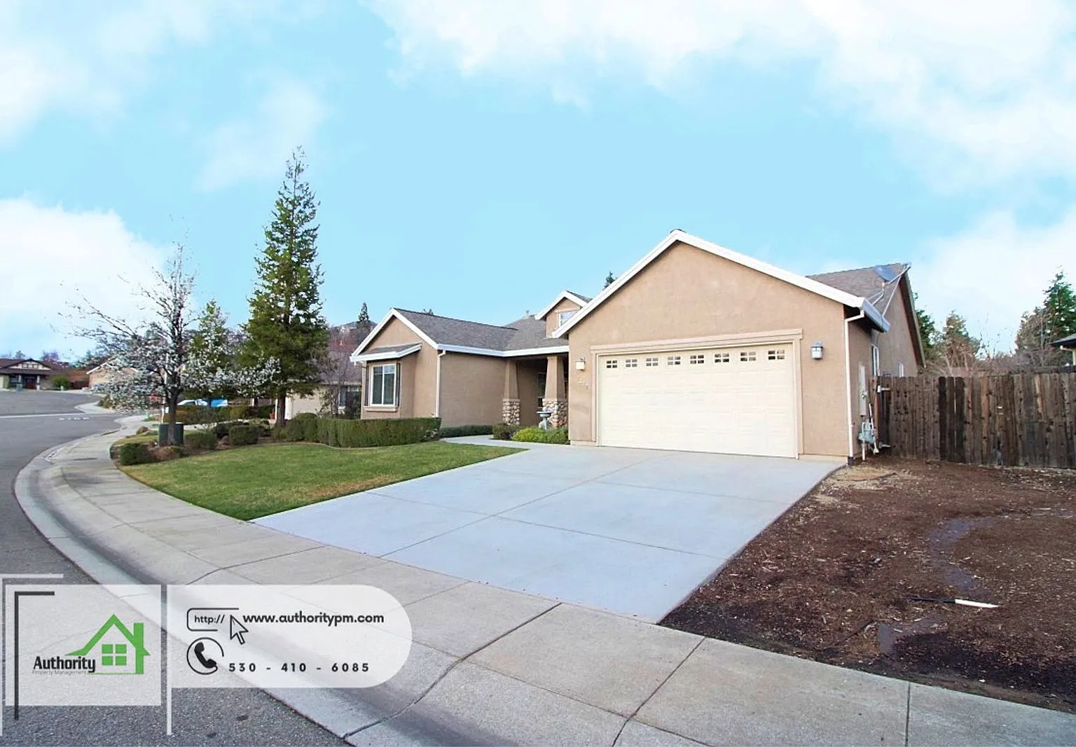 3 bed, 2.0 bath, 1820 sqft, $2,695 — Photo 2