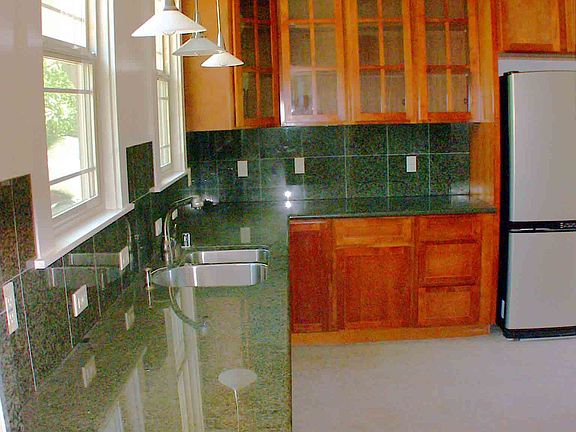 Granite counters!