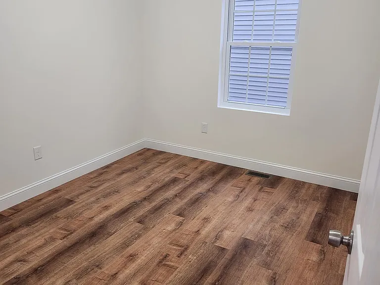 26 Cromwell St #1 — Photo 13