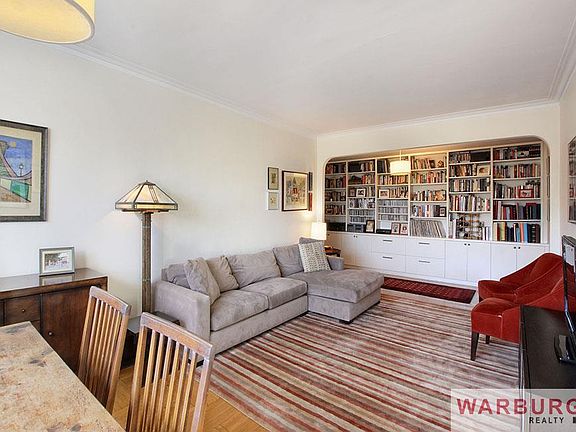 4th image of 44 Prospect Park W APT F9