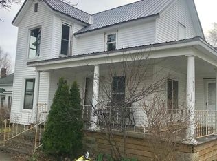 236 N Jefferson St, Cromwell, IN 46732