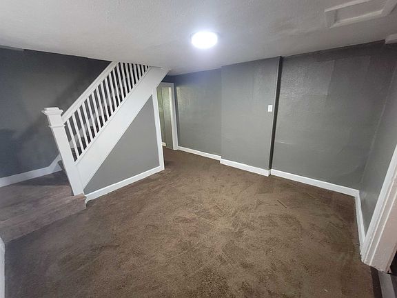 5th image of 861 N Drexel Ave