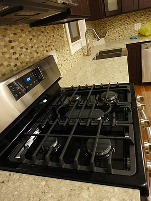 Rented by iList, LLC | media 20