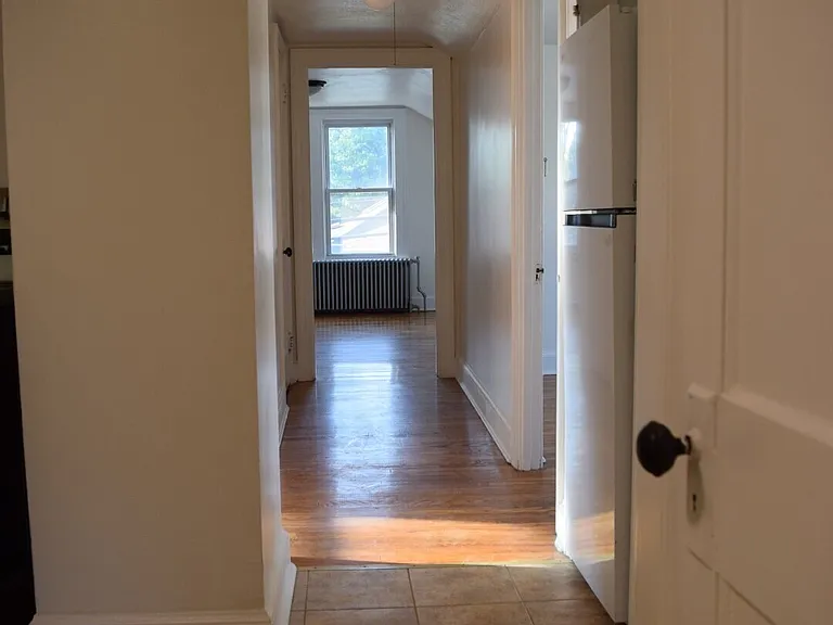 48 Hillside Ave #2 — Photo 7