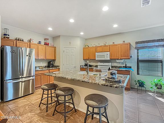 4th image of 17542 W PINNACLE VISTA Drive