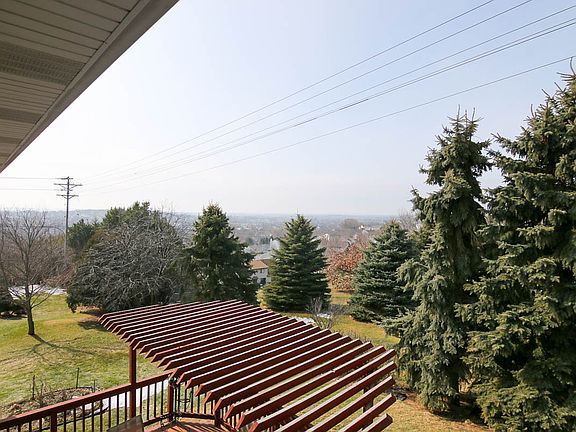 3rd image of 2608 Danville Ct