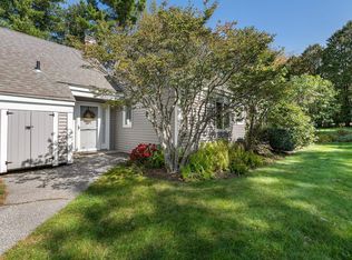 76 Hilltop Pl, New London, NH 03257