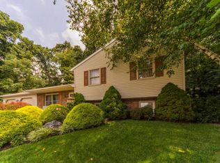 7 Garden Spot Dr, Stevens, PA 17578