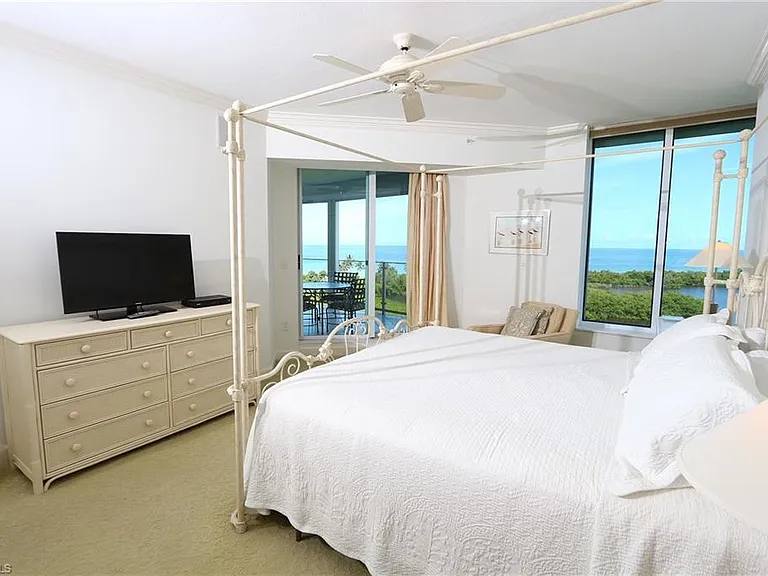 60 Seagate Dr #805 — Photo 16