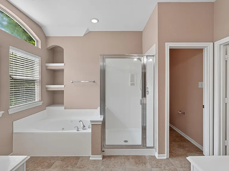 138 Zephyr Bend Pl — Photo 30