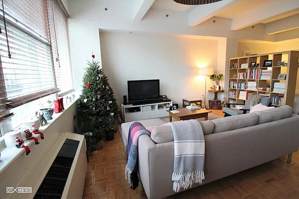 Rented by Citi Habitats | media 21