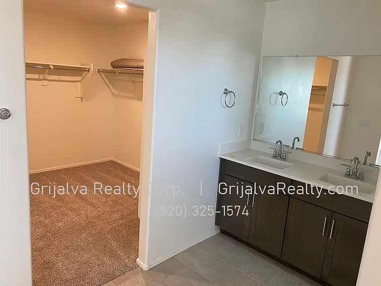 10677 W Harrigan Dr — Photo 12