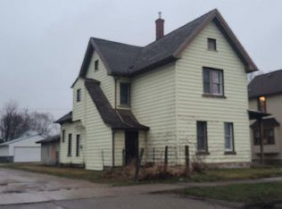 336 3rd Ave N, Clinton, IA 52732