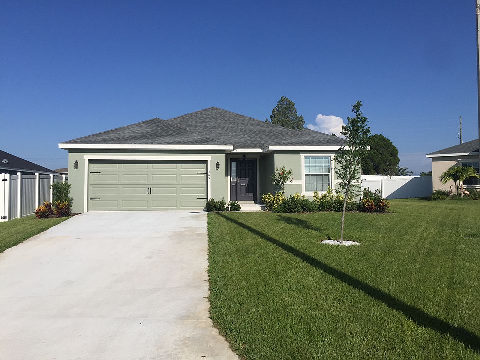 Quiet Family Neighborhood 
