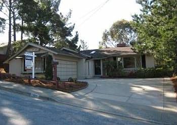 1st image of 171 Lakeshore Dr