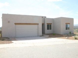 1180 S Kent Spring Pl, Green Valley, AZ 85614