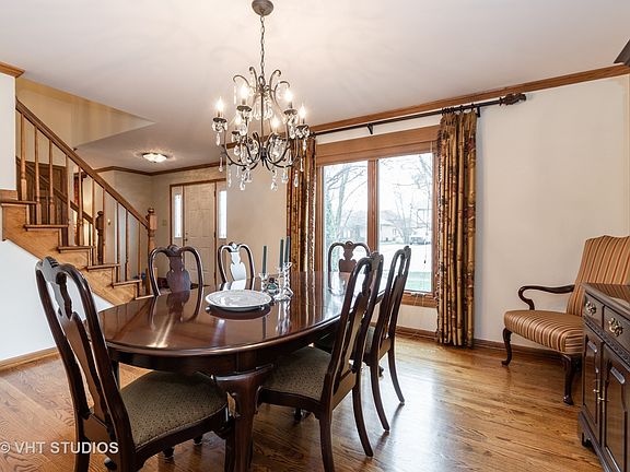 5th image of 124 Whispering Lake Dr