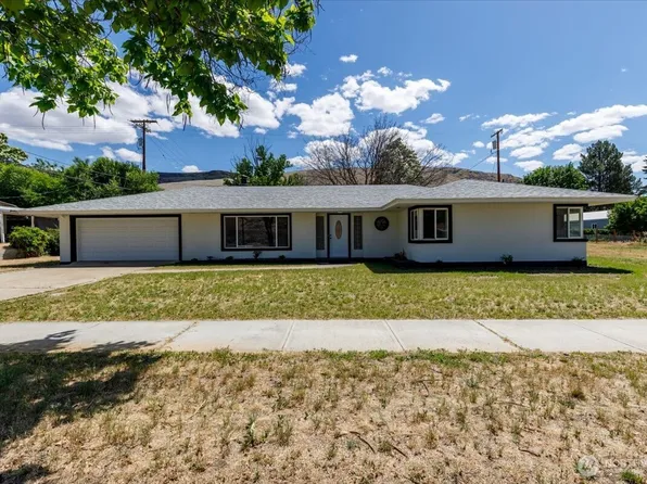 1013 River Drive, Coulee Dam, WA 99116