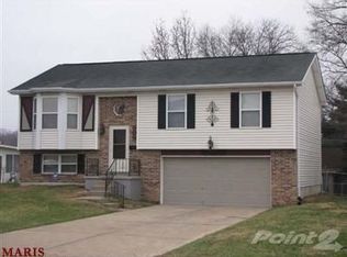 9257 Cozens Ave, Saint Louis, MO 63136