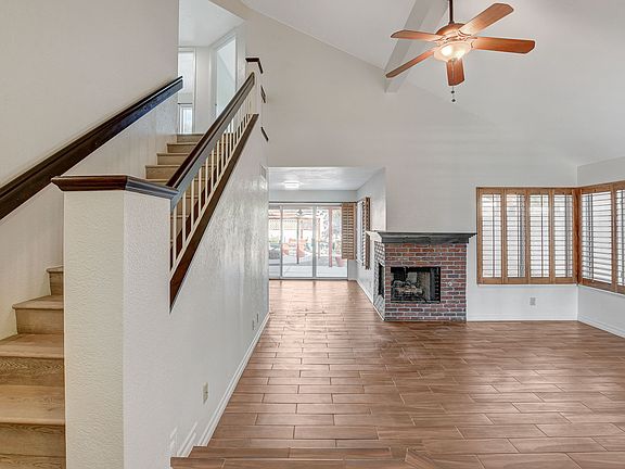 3rd image of 76 Megan Dr