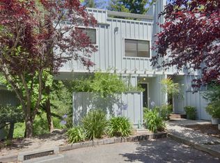 2056 Wharf Rd, Capitola, CA 95010