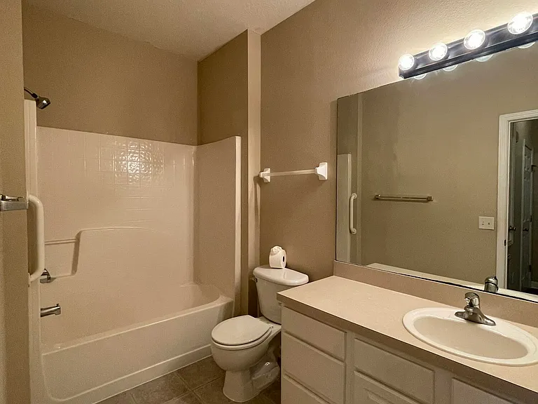 7801 Point Meadows Dr #1102 — Photo 11