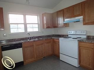 2nd image of 7327 Lochmoor Dr