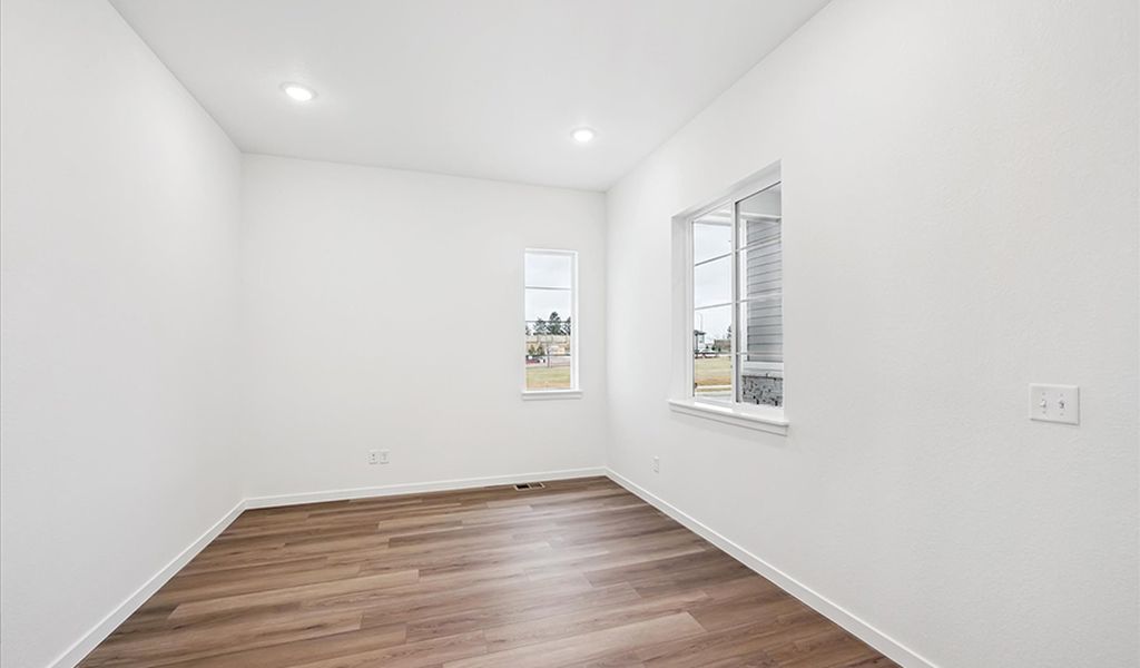 3813 Emerald Shore Cir