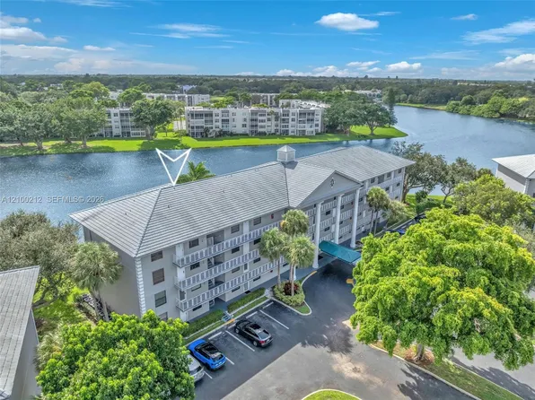 1530 Whitehall Dr APT 302, Fort Lauderdale, FL 33324