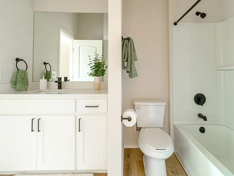 *New Construction* — Photo 19