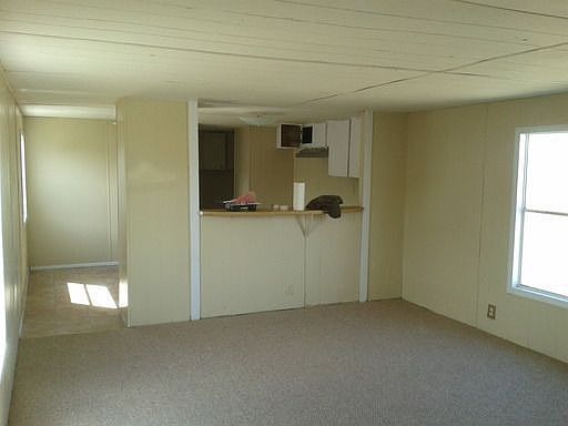 4th image of 202 S Broadway St Spc 216