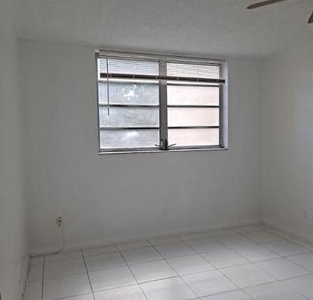 5th image of 6300 NW 62nd St APT 206