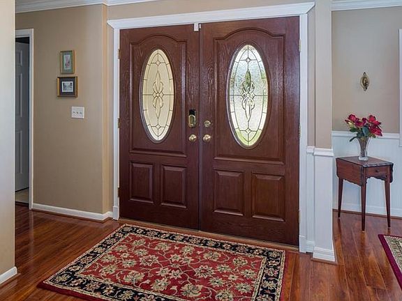 2nd image of 2907 Torrey Pines Ct