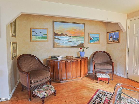 5th image of 1659 Davidson Way