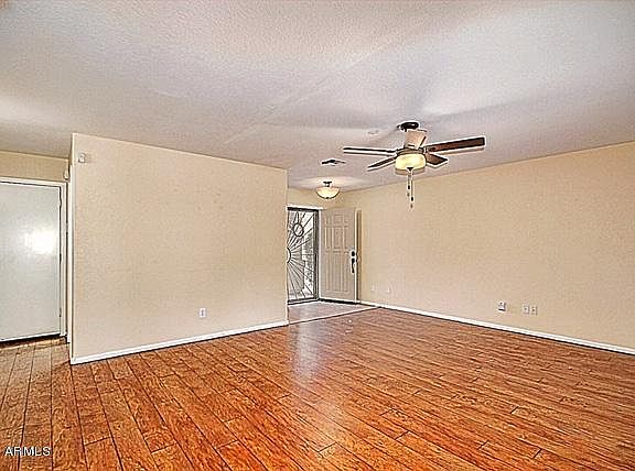 4th image of 42635 W Hillman Dr