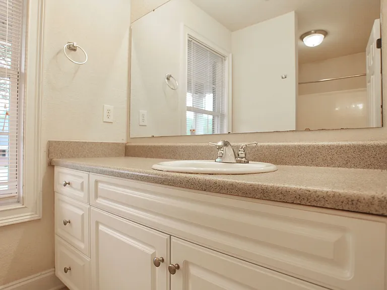 807 W Longleaf Dr #85 — Photo 13