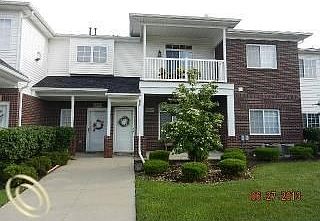 1st image of 5535 Twin Oaks Dr